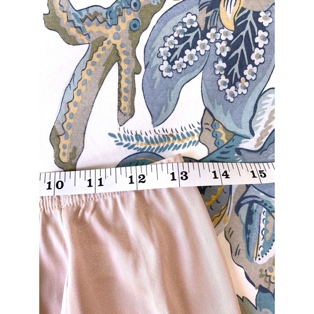 Vassarette Satinessence Half Slip Nude Vintage Lingerie Lace Side Pleat Size M - Picture 10 of 13